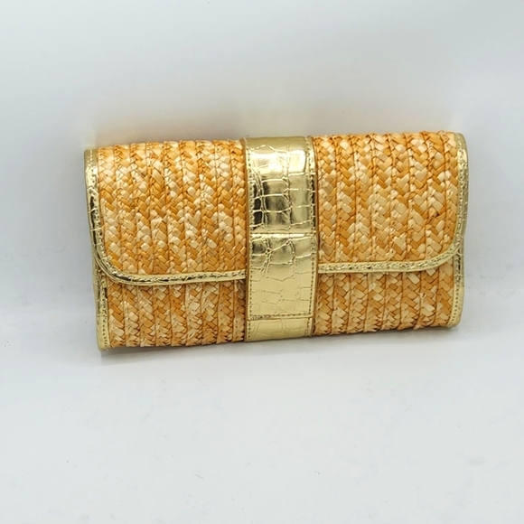 Big Buddha Straw Faux Leather Gold Crocs Trim Accents Fold Over Clutch - Picture 13 of 13